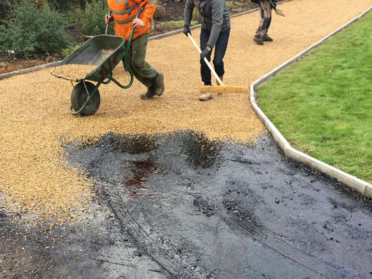 How Long Does Tar and Chip Last? Durability, Maintenance, and Getting the Most from Your Surface